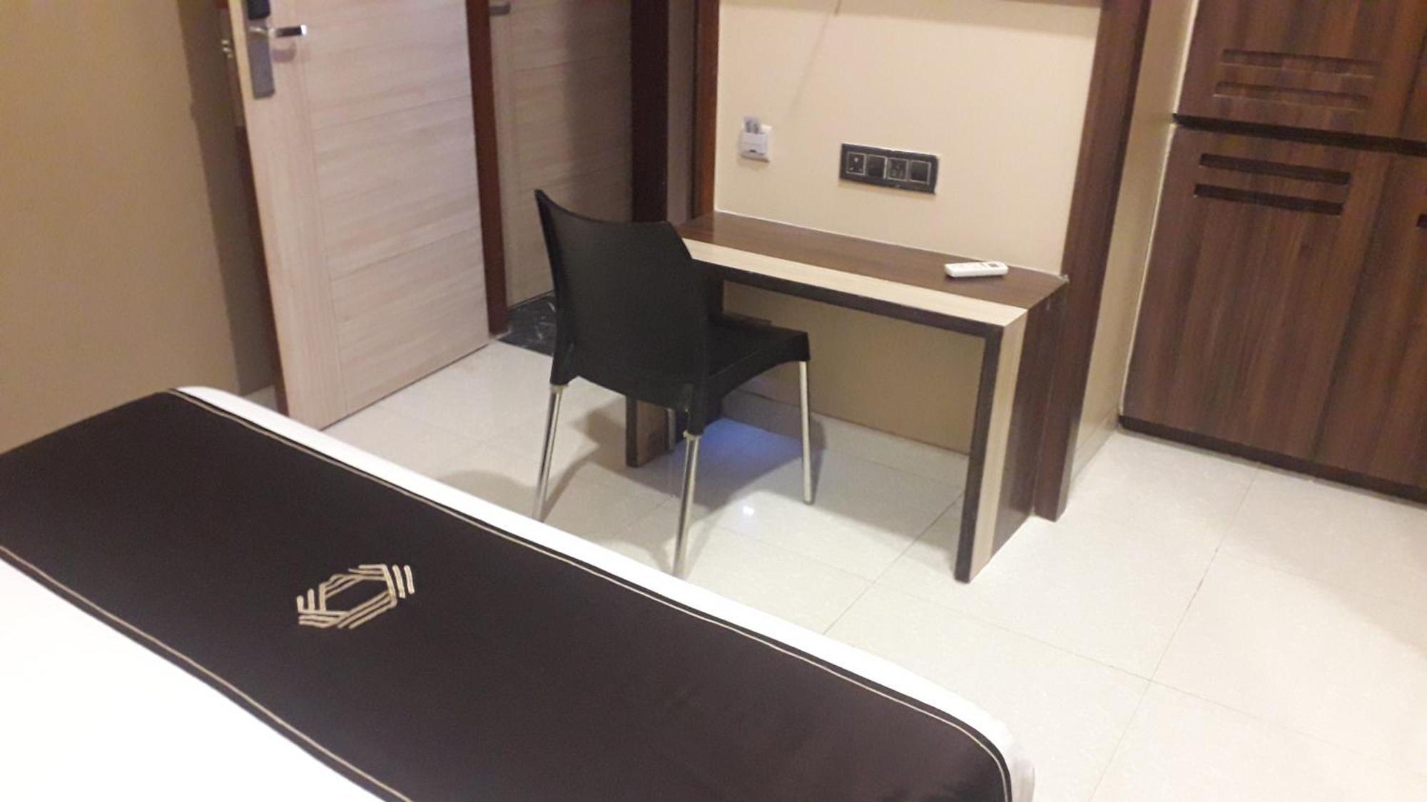 Shine Hospitality Crown *