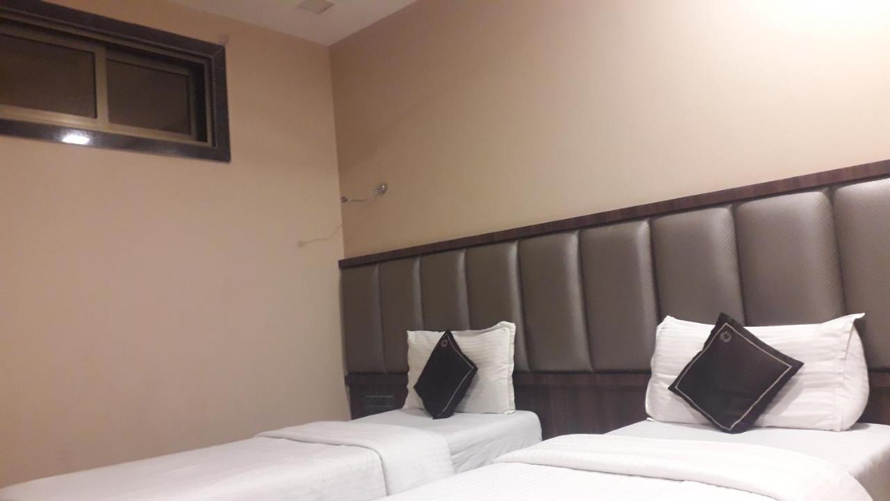 Hotel Shine Hospitality Crown *