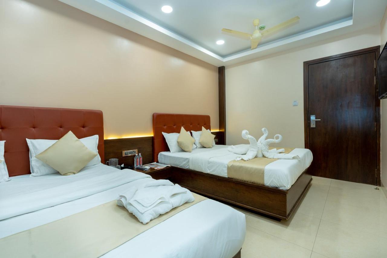 Hotel Empire - Near International Airport 3*