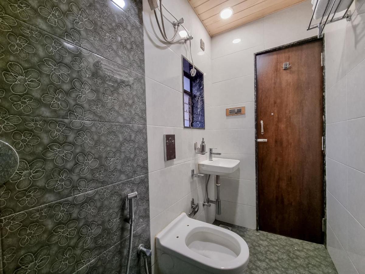 Empire - Near International Airport 3* Mumbai