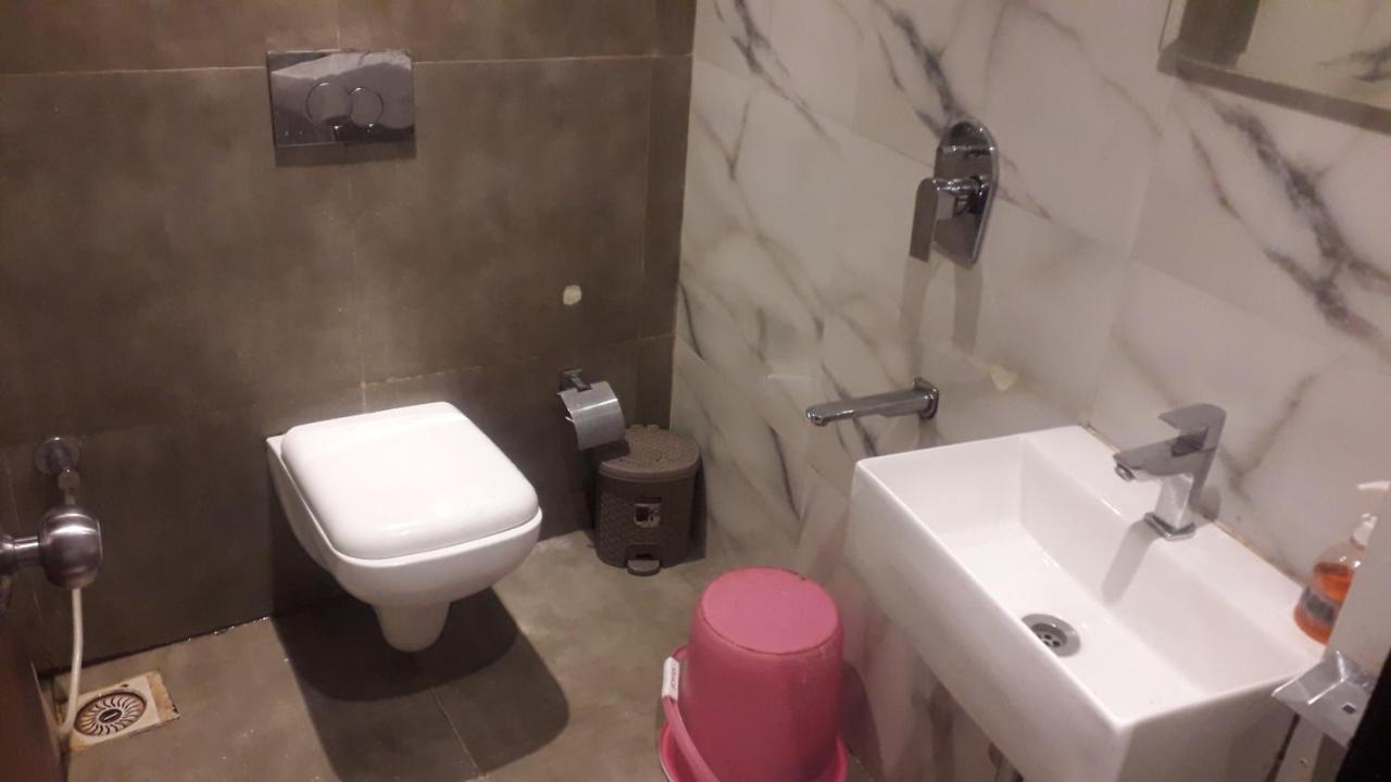 Shine Hospitality Crown *