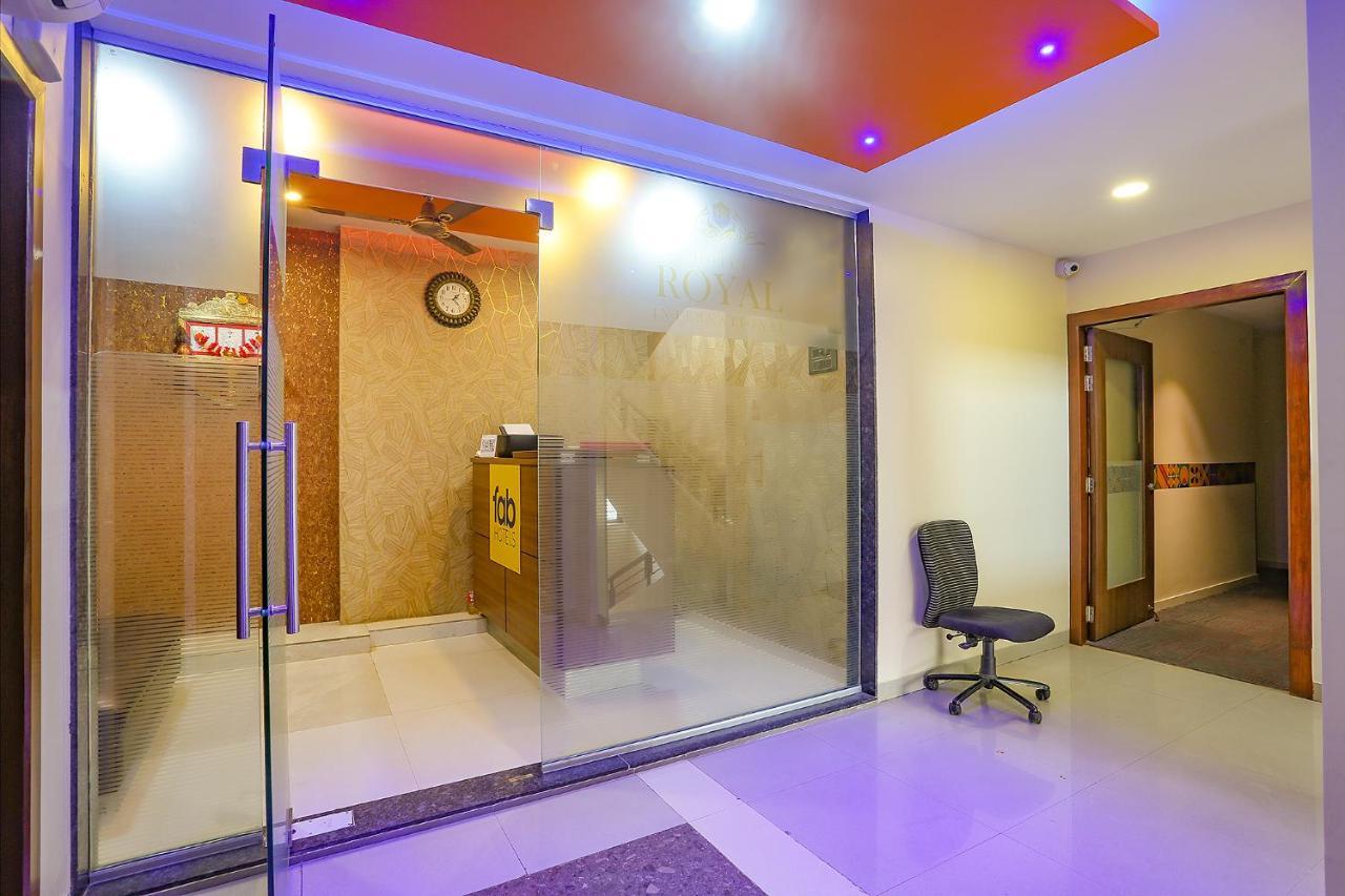 Hotel Fabhotel Royal International 3*