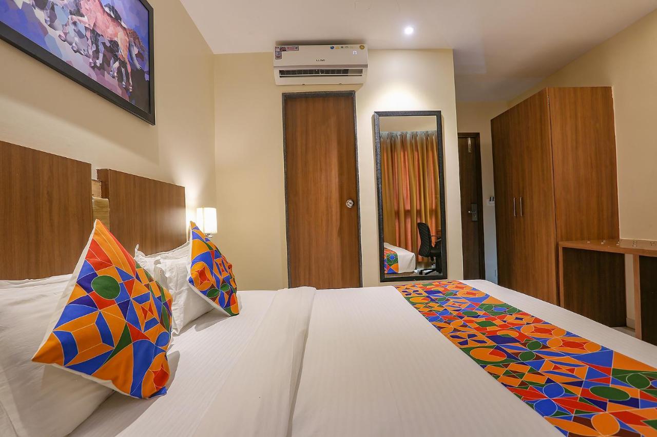 Fabhotel Royal International 3* Mumbai