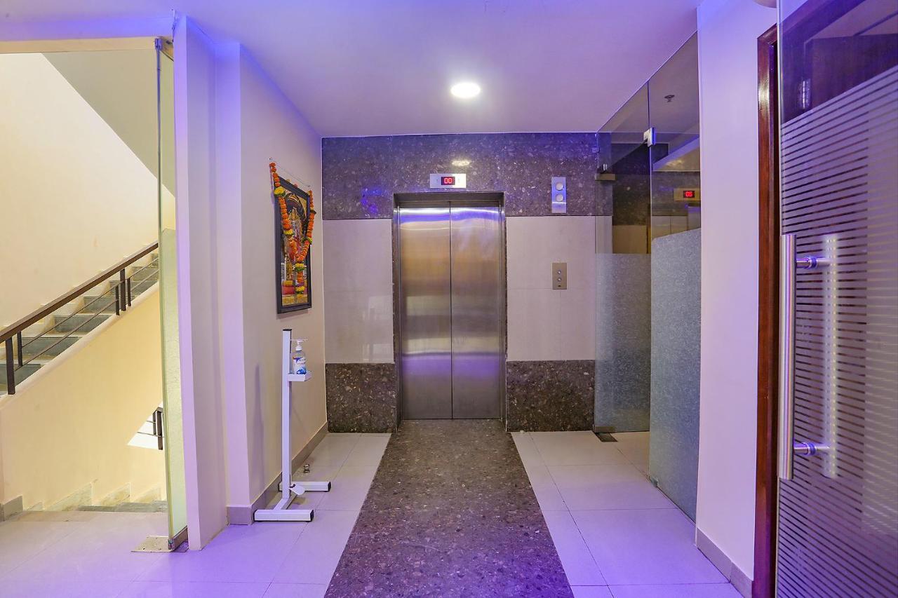 Fabhotel Royal International Mumbai