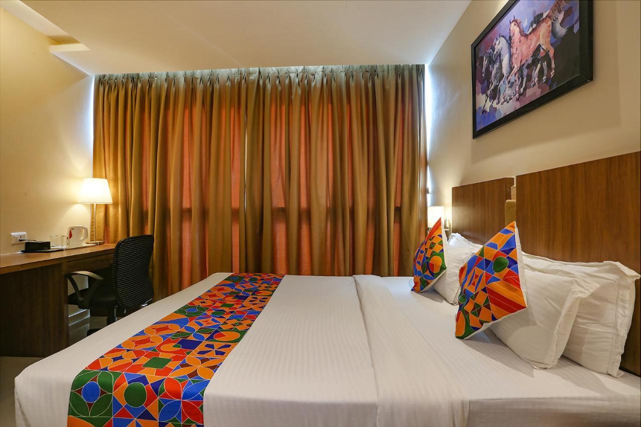 Fabhotel Royal International Hotel 3*