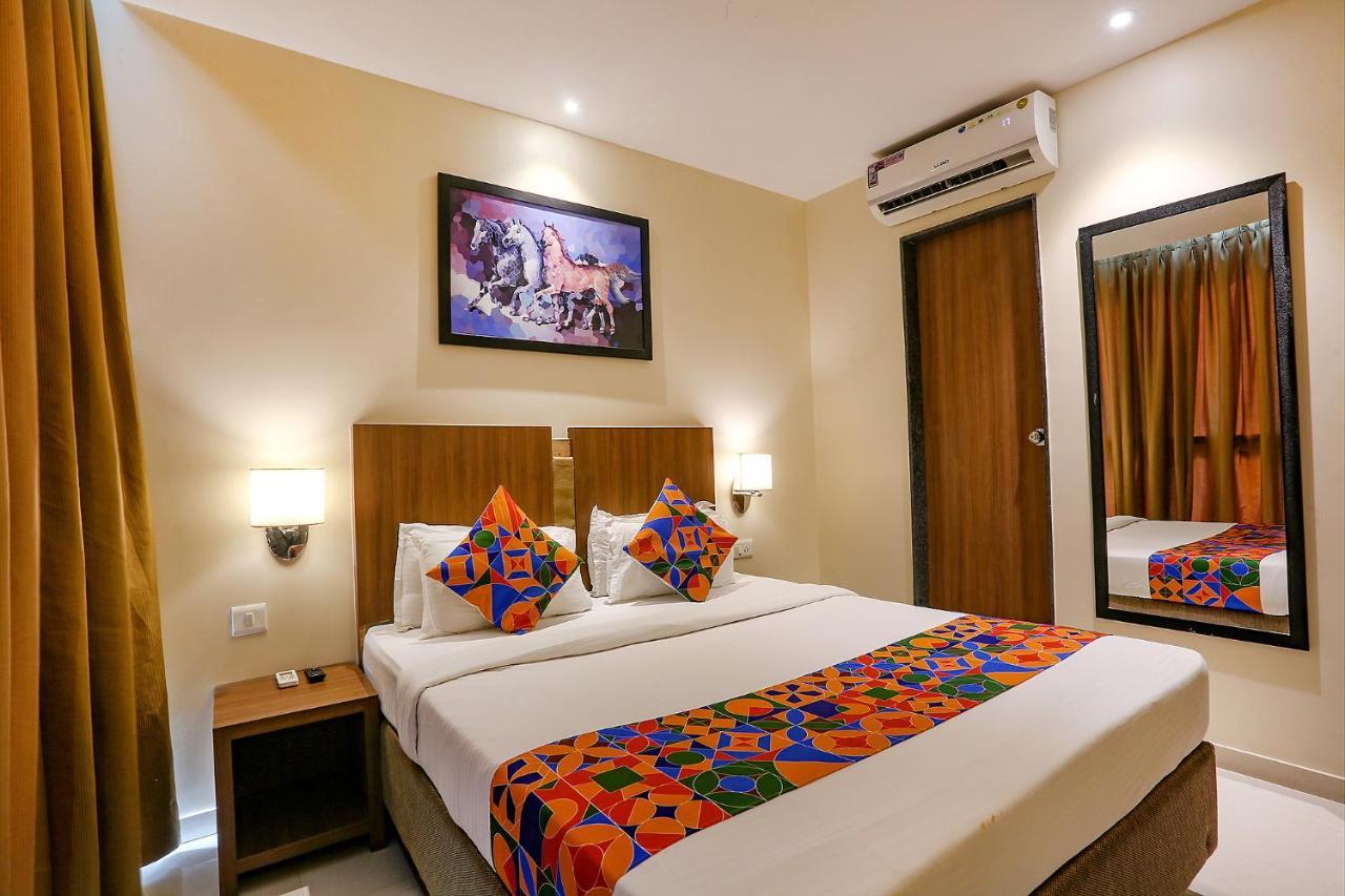Hotel Fabhotel Royal International Mumbai