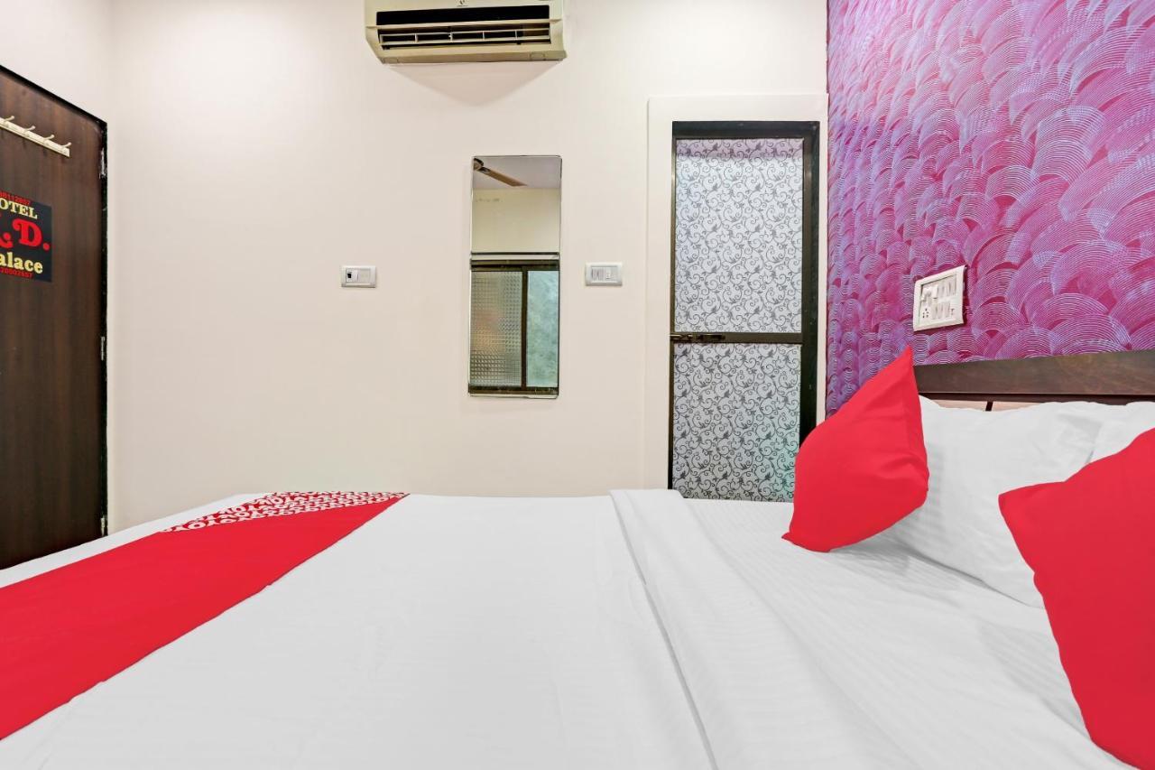 Oyo 85804 K D Palace Mumbai