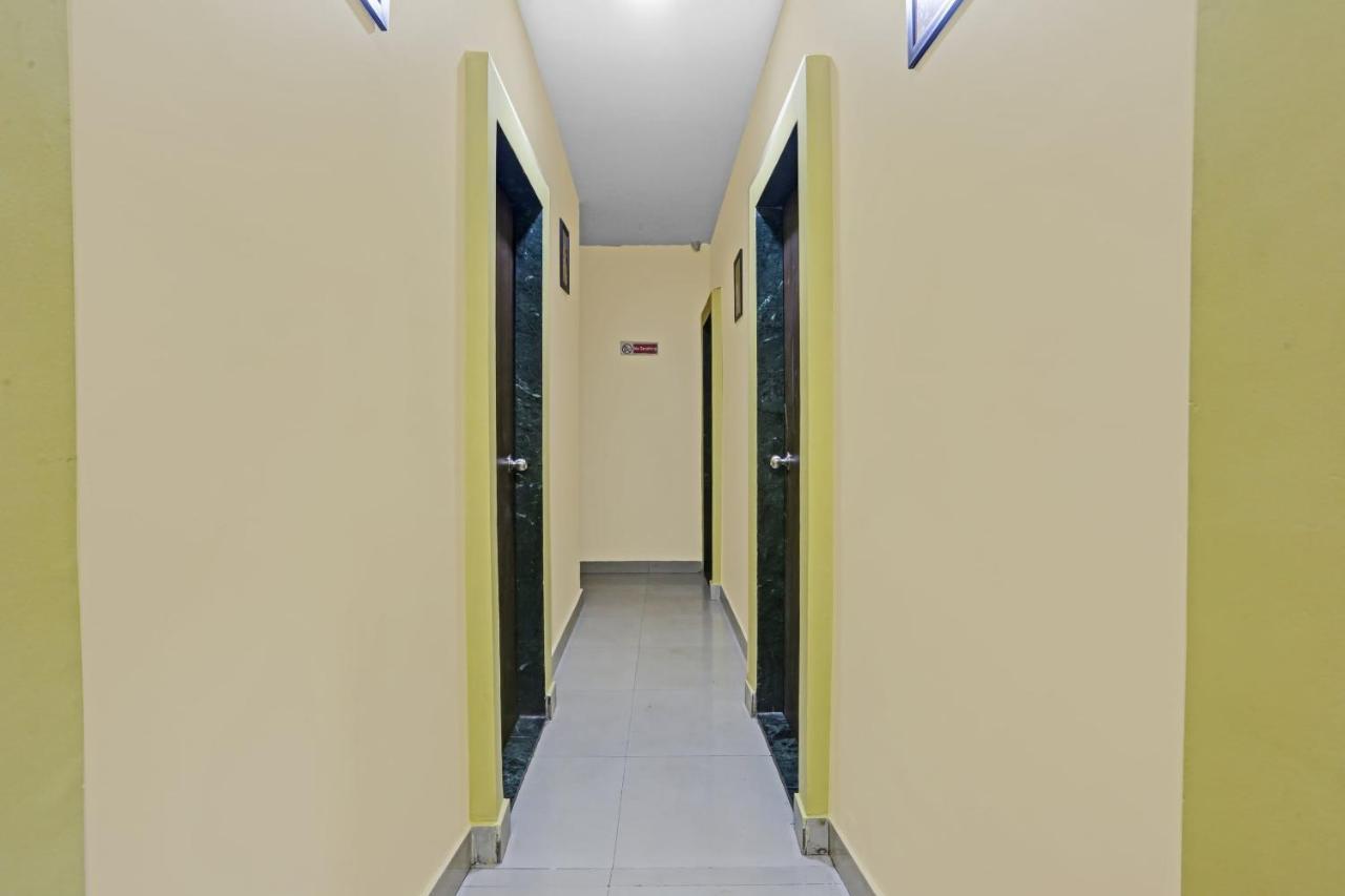Hotel Oyo 85804 K D Palace 3*