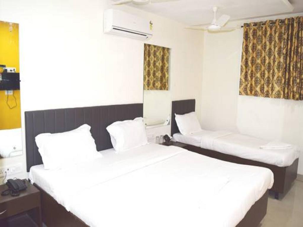 Apex Executive * Mumbai