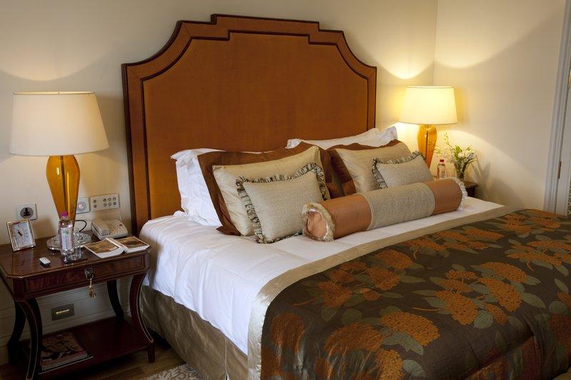 Hotel Strand Hotel, Colaba 2*