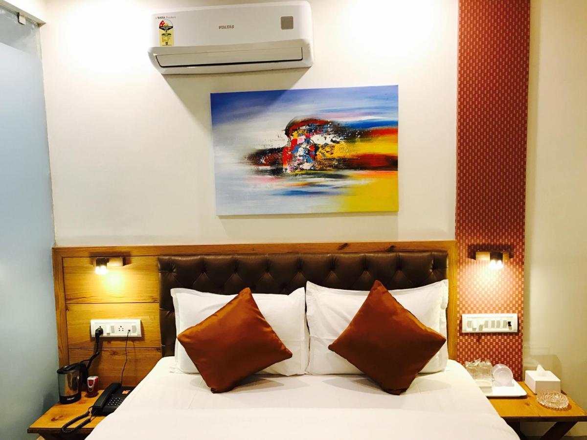 Grandeur-near International Airport 3* Mumbai