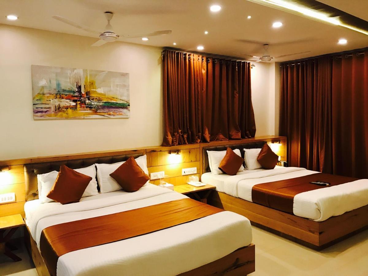 Grandeur-near International Airport Hotel Mumbai