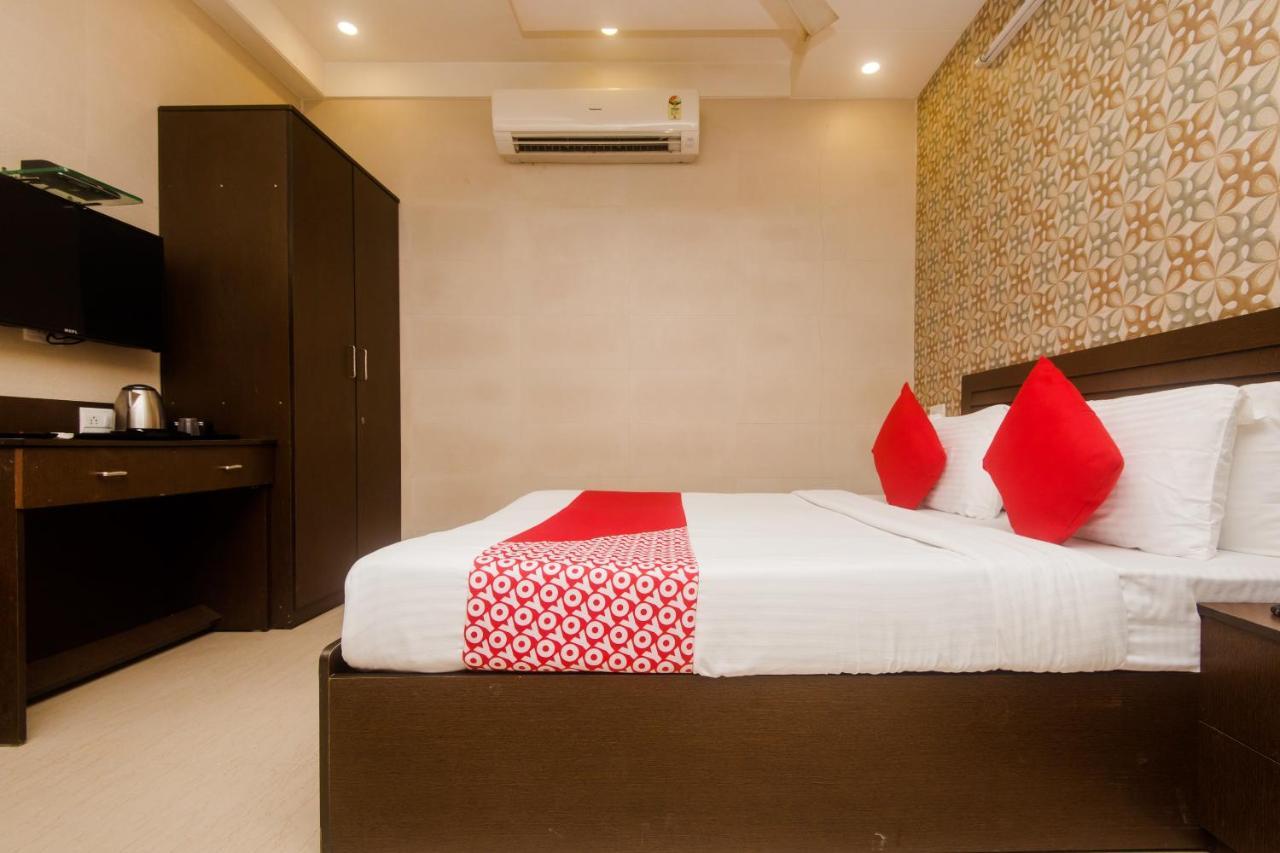 Oyo 6371 Abrol Hotel Mumbai