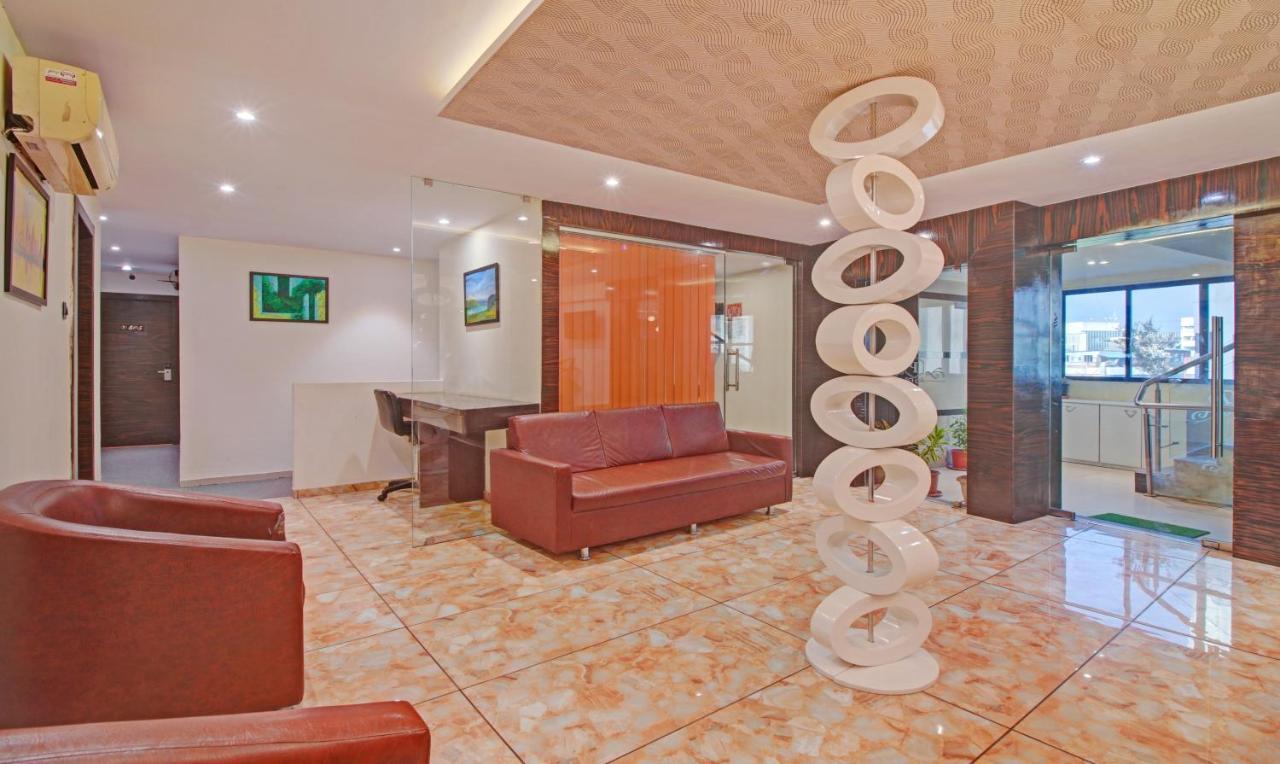 Hotel Treebo Trend The Pacific 3*