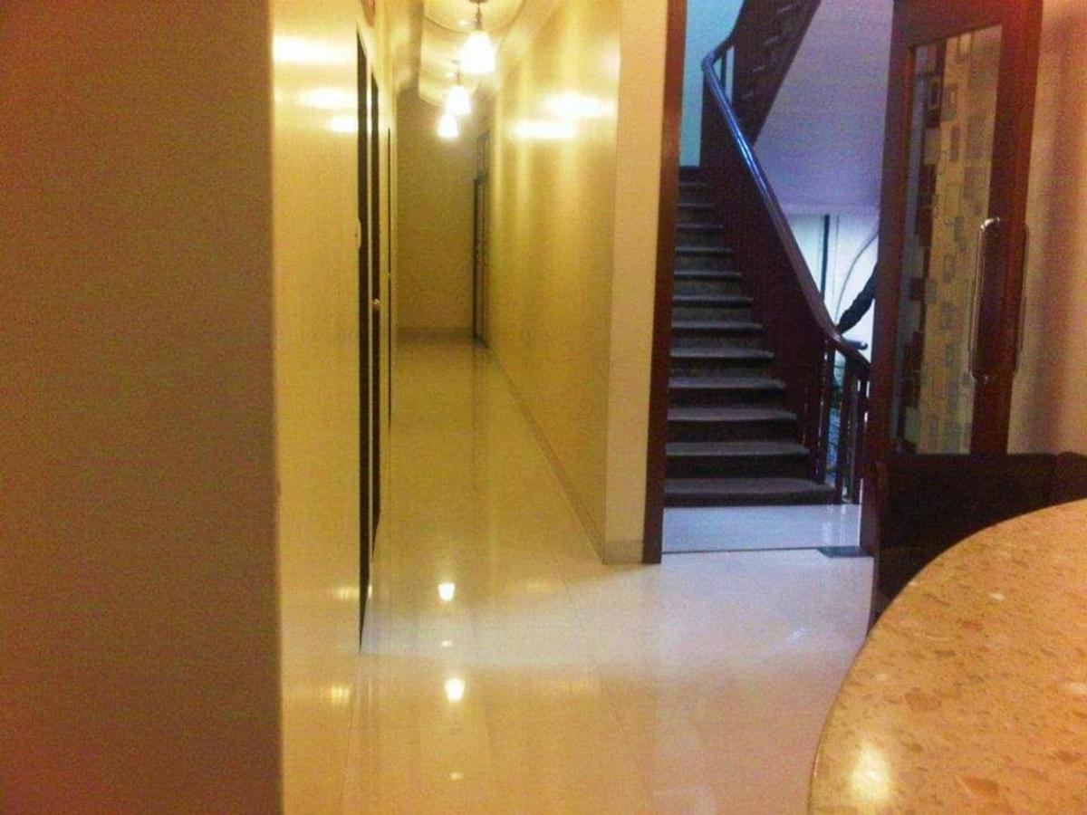 Hotel Broadway Colaba