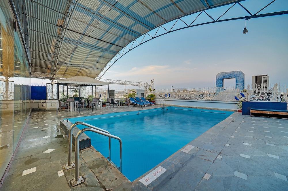 Ramee Guestline Juhu Hotel