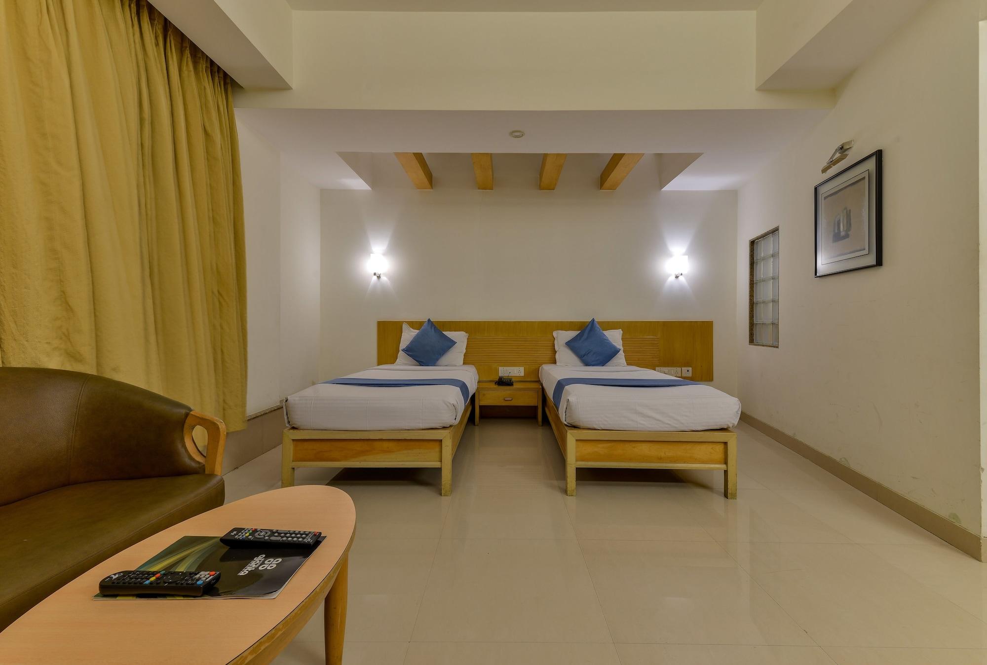 Ajanta Hotel 3*