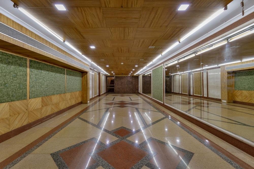 Hotel Ajanta 3*