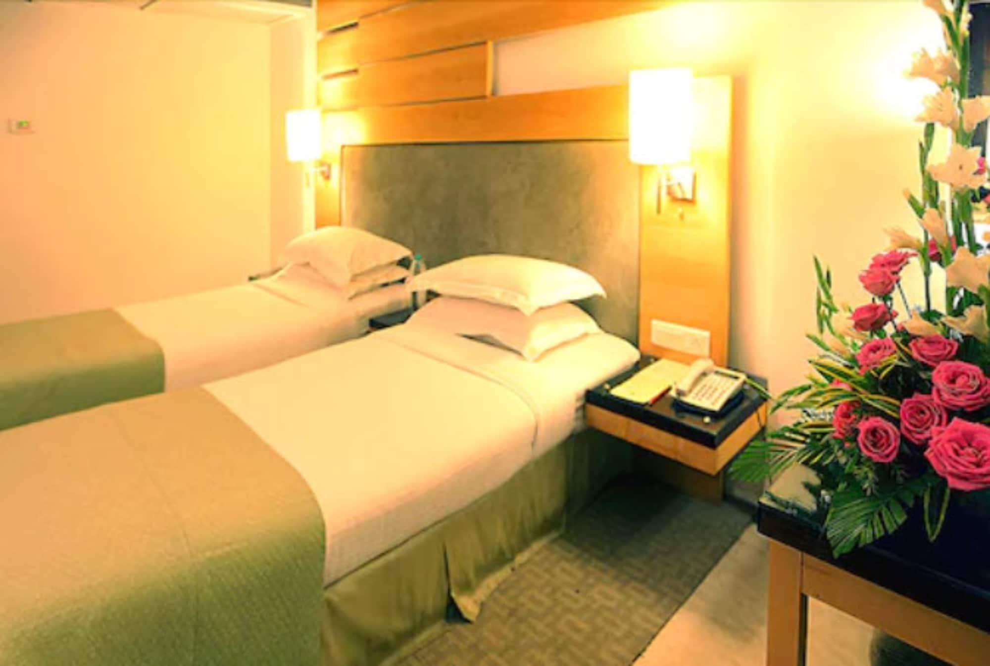 Peninsula Grand 4* Mumbai