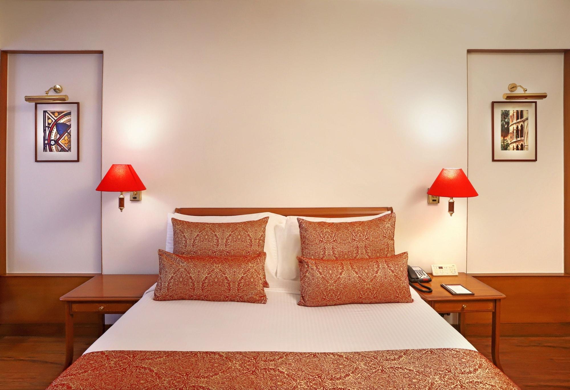 The Ambassador, Marine Drive,