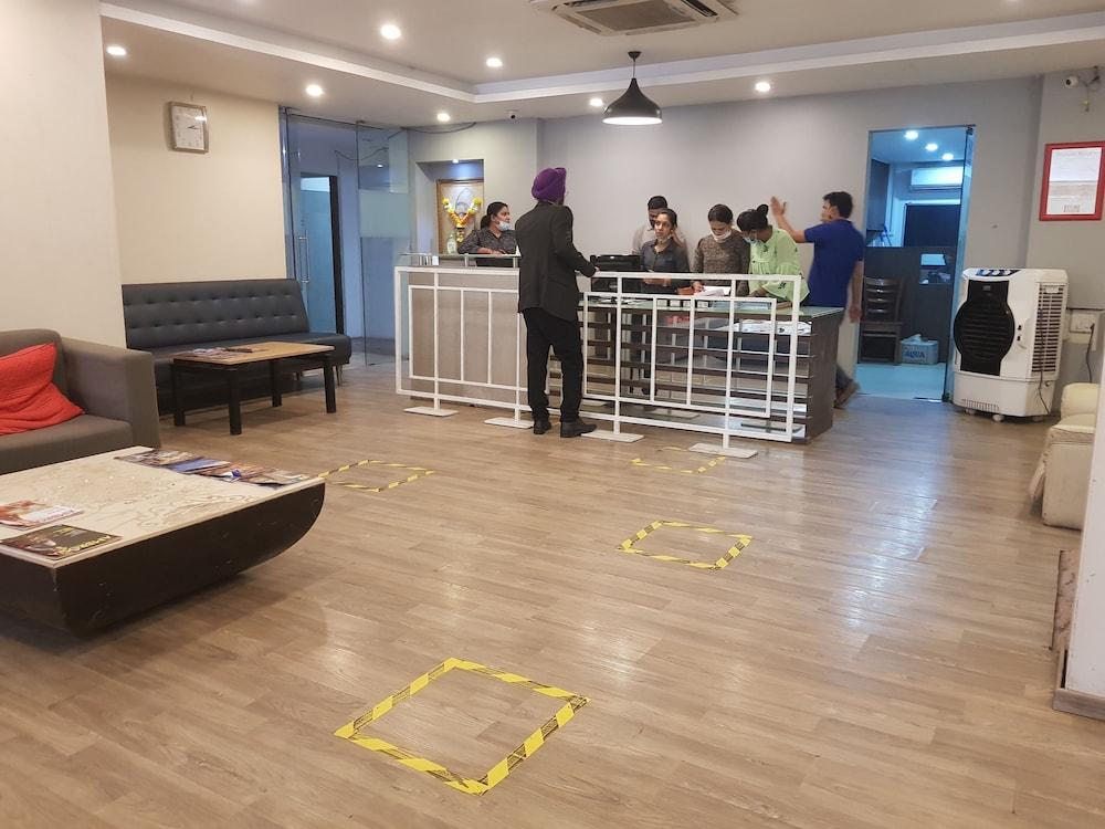 Unicontinental Hotel Mumbai