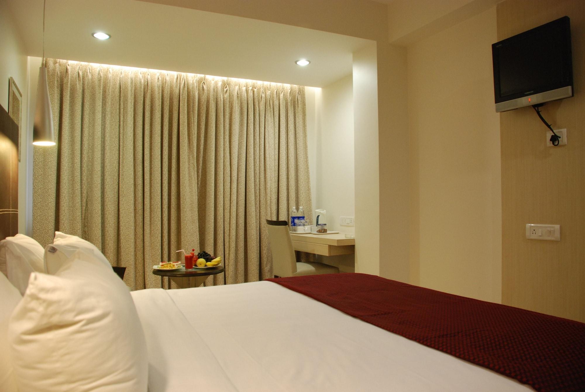The Oriental Residency Hotel