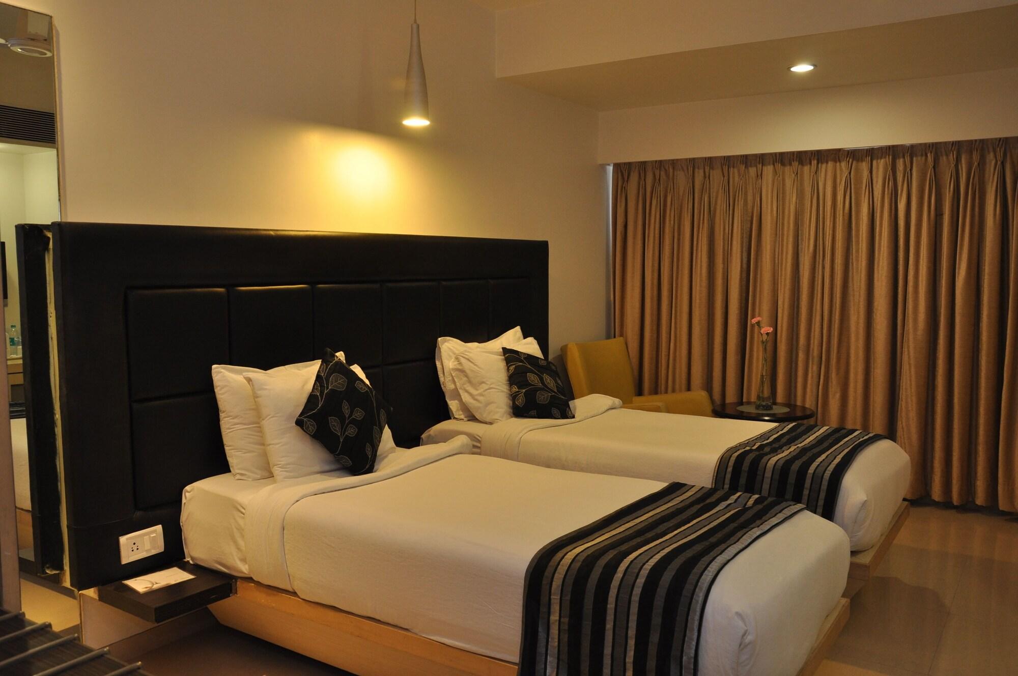 The Oriental Residency Hotel 3*