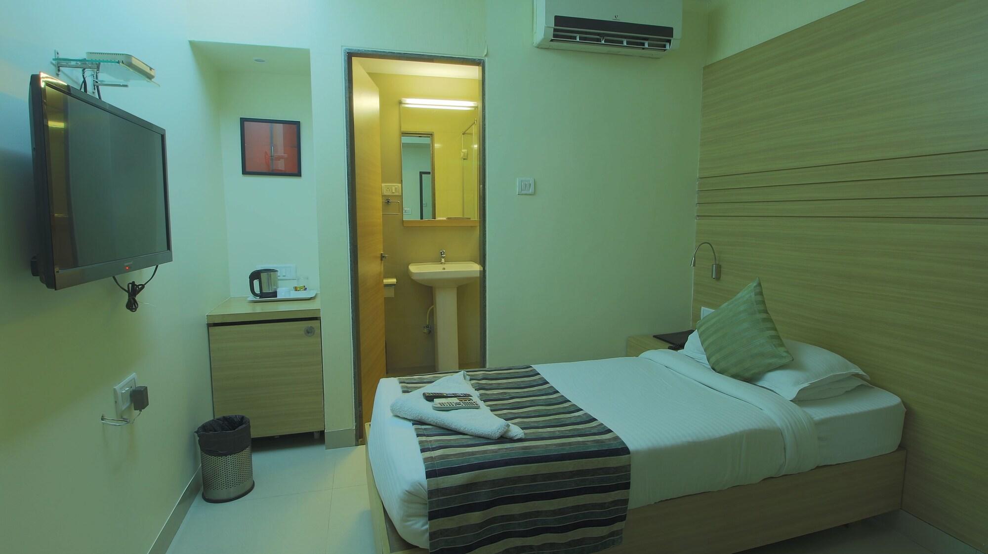 Hotel Capital O 791 Concord Galaxy 3*