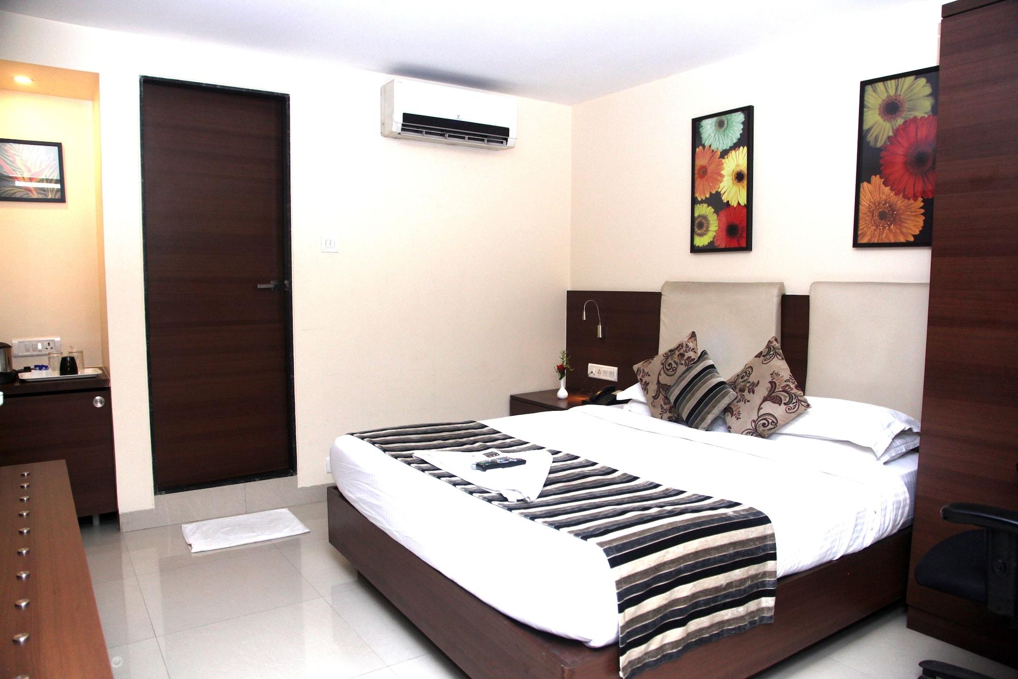 Capital O 791 Concord Galaxy 3* Mumbai