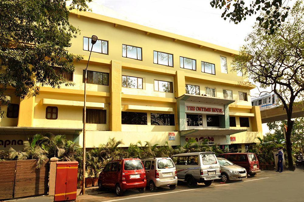 Hotel Fabhotel On Time Andheri East 3*