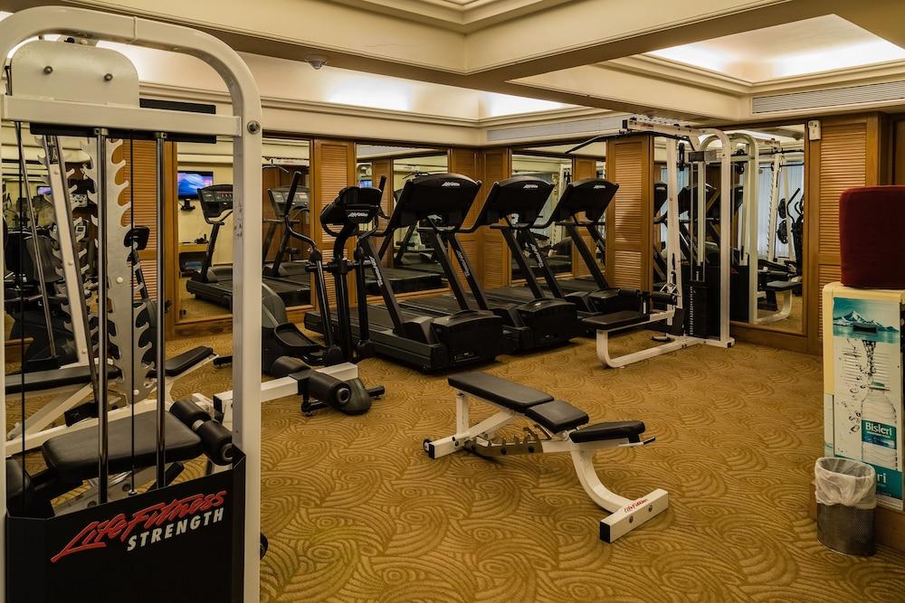 Hotel The & Powai