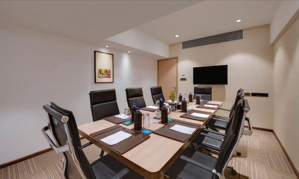 The Fern - Goregaon Hotel Mumbai