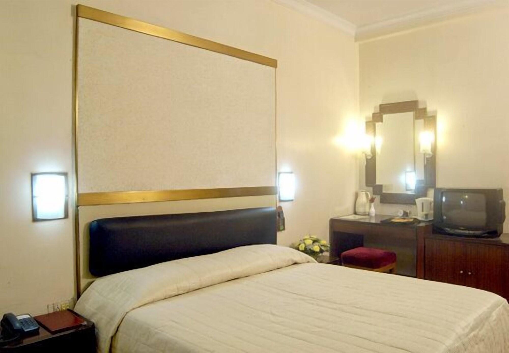 Regency Hotel