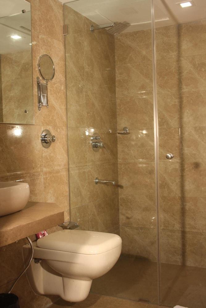 Maxx Value Hospitality 3*