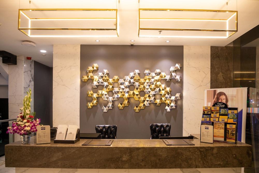 Lemon Tree Premier, Malad, Mumbai