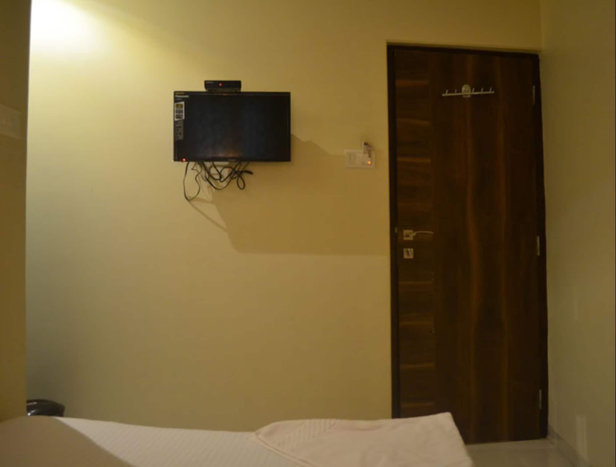 Super Collection O Airport Metro Andheri East 3*