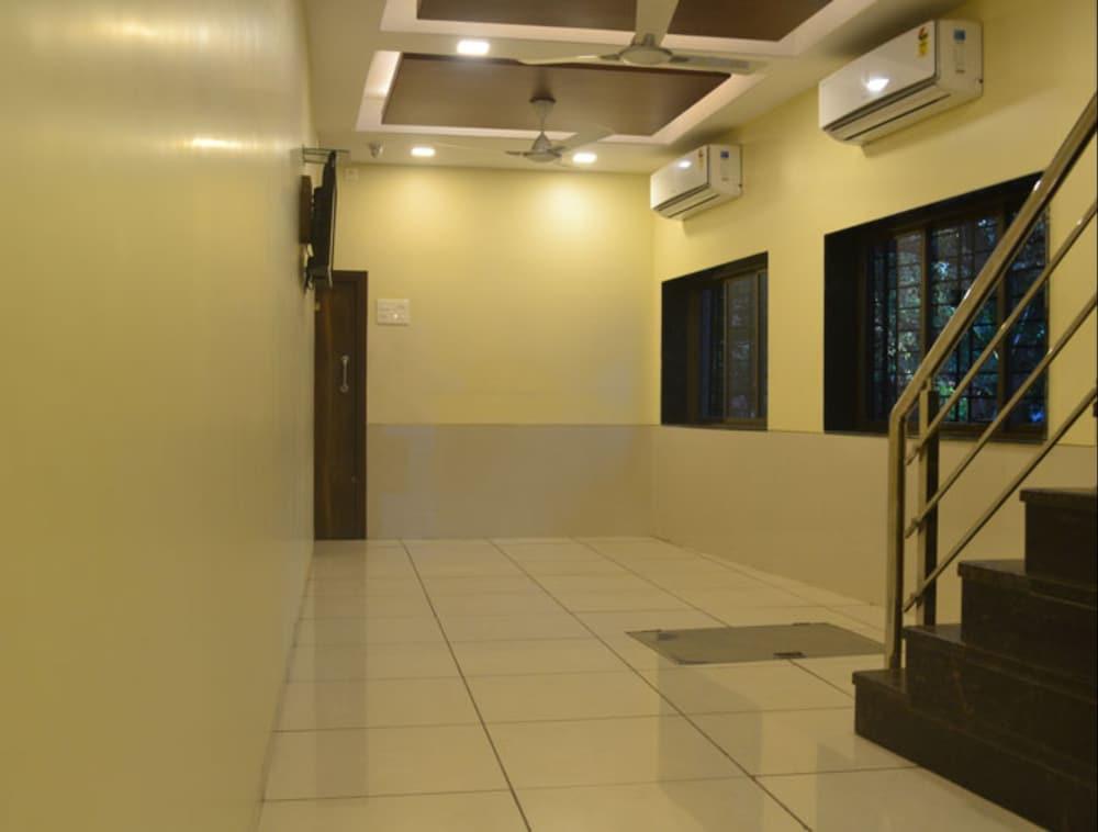 Super Collection O Airport Metro Andheri East 3* Mumbai
