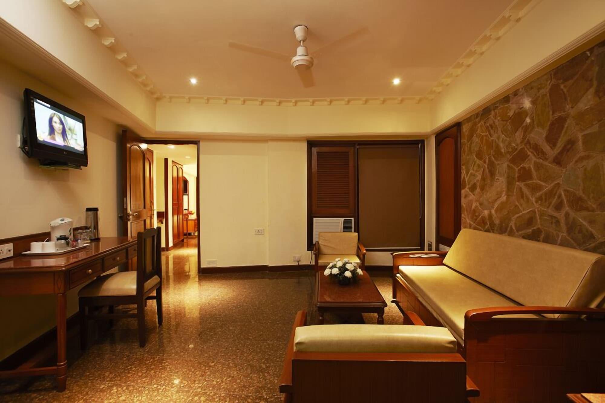 Bloom - Juhu Hotel Mumbai