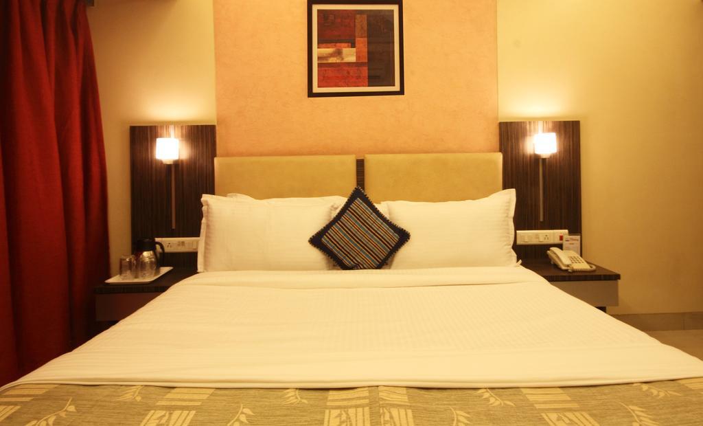Hotel Columbus Mumbai