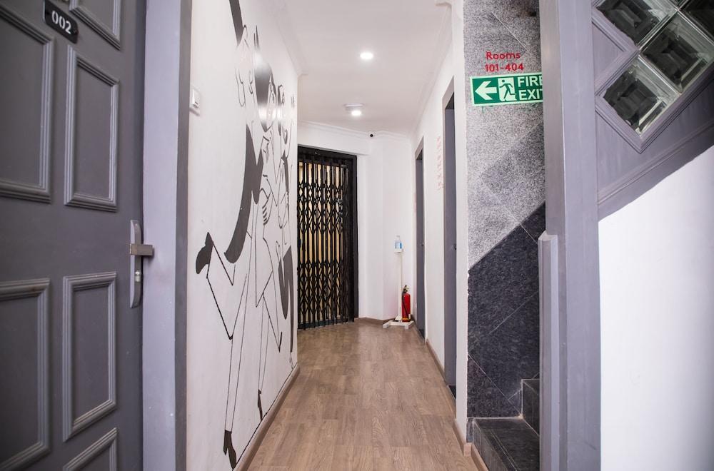 Fabexpress Highway Residency 3*
