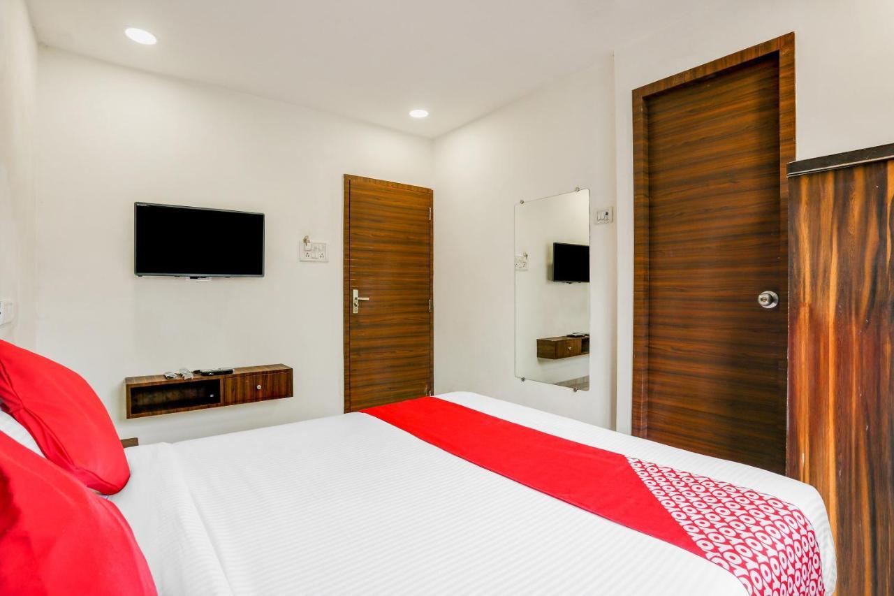 Hotel O Yashoda Residency 3* Mumbai