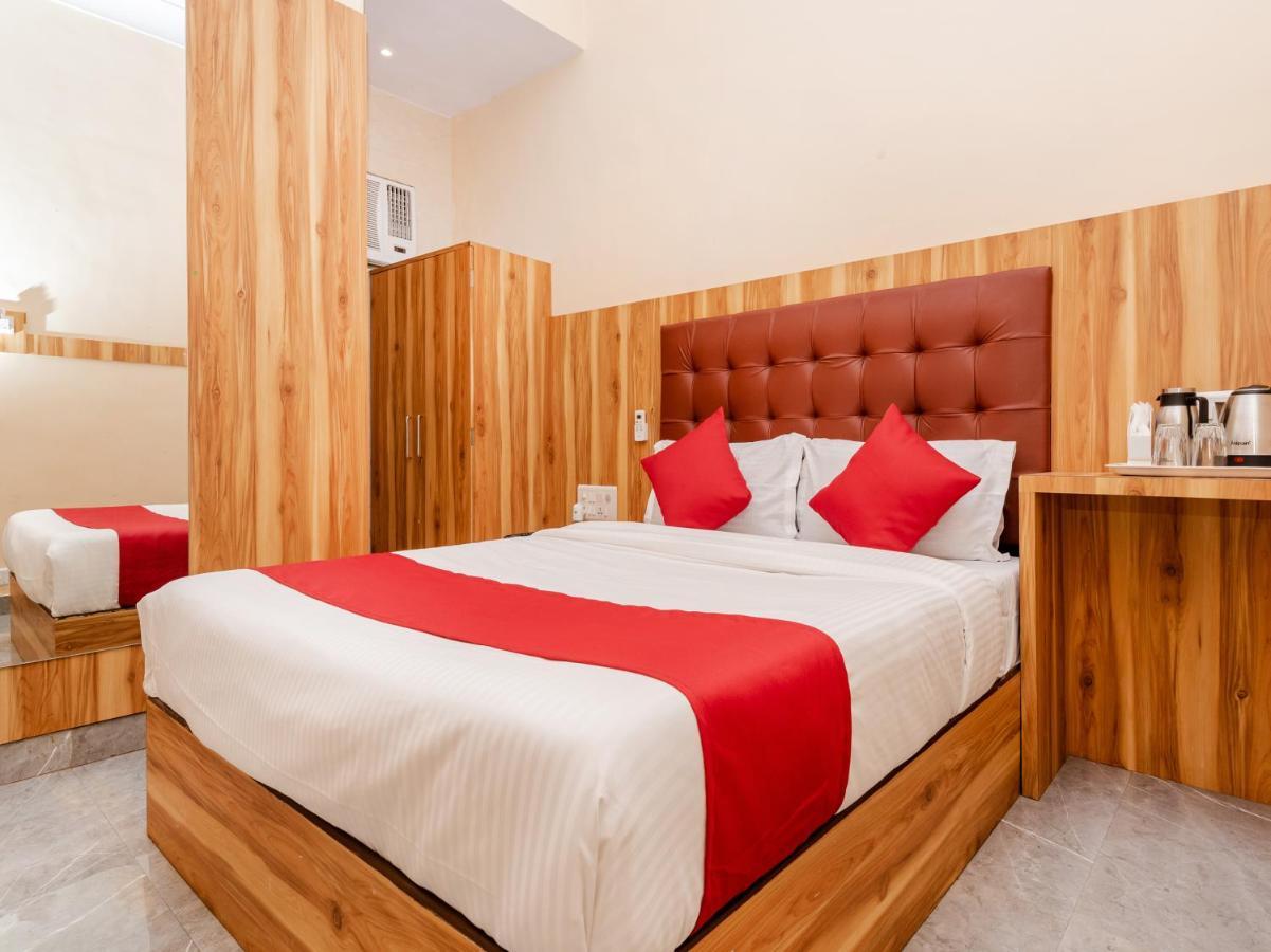 Al Moazin Hotel Mumbai