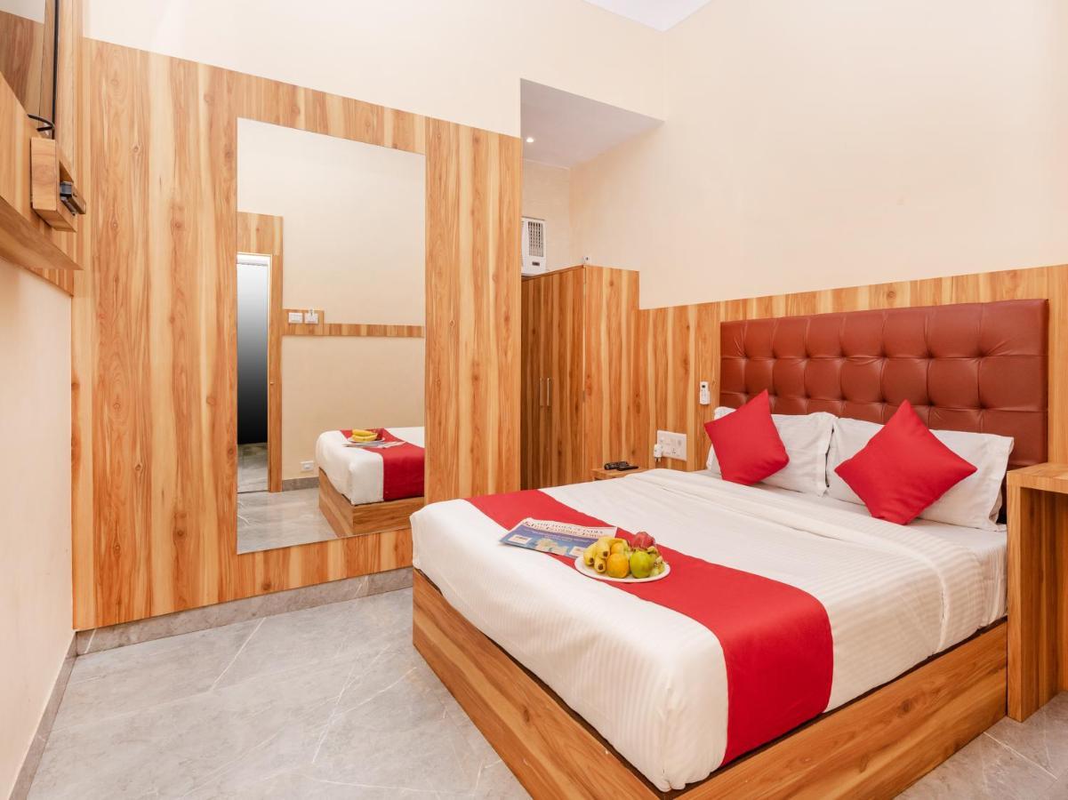 Hotel Al Moazin Mumbai