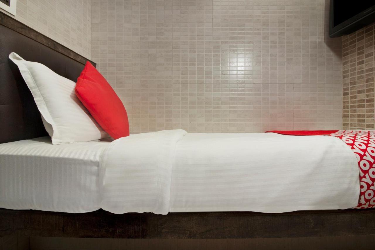 Hotel Oyo 6312 Paris Residency Mumbai