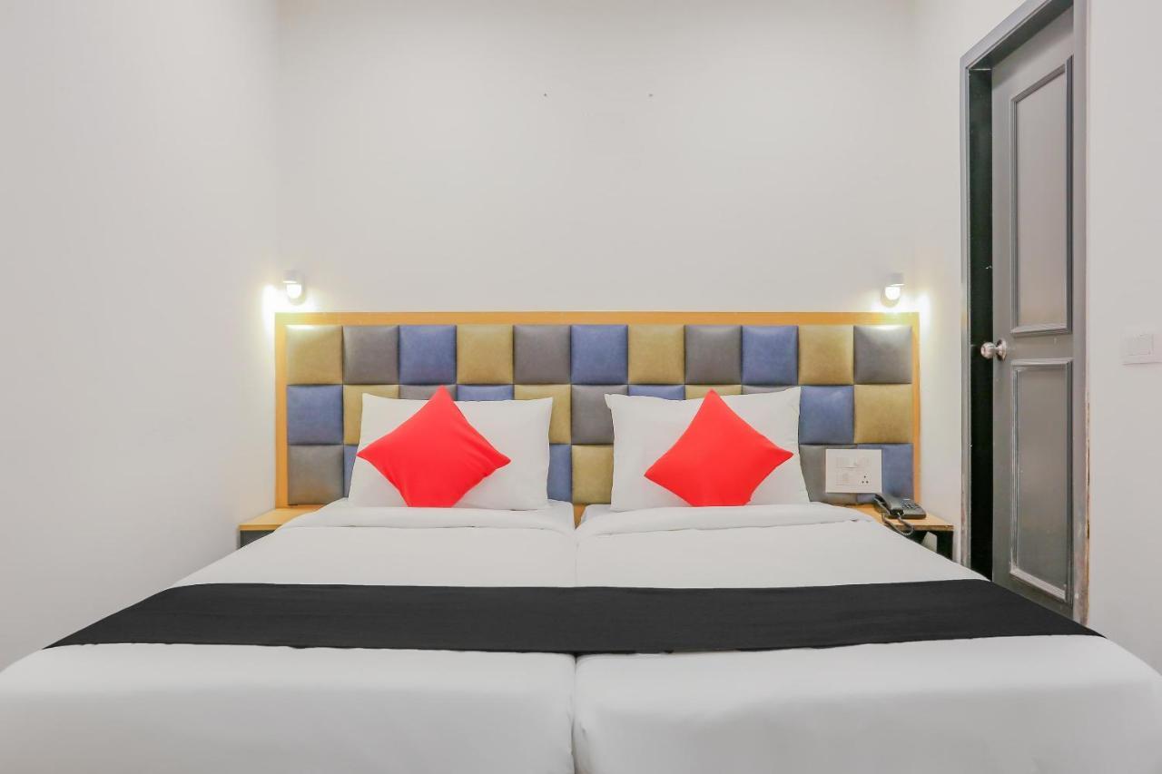Oyo Townhouse 594 City Avenue Hotel