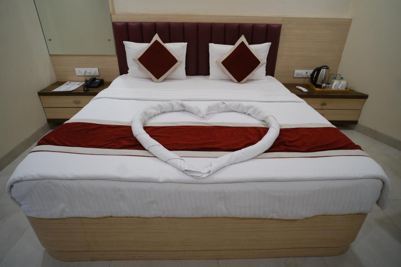 Hotel Sai Neel *