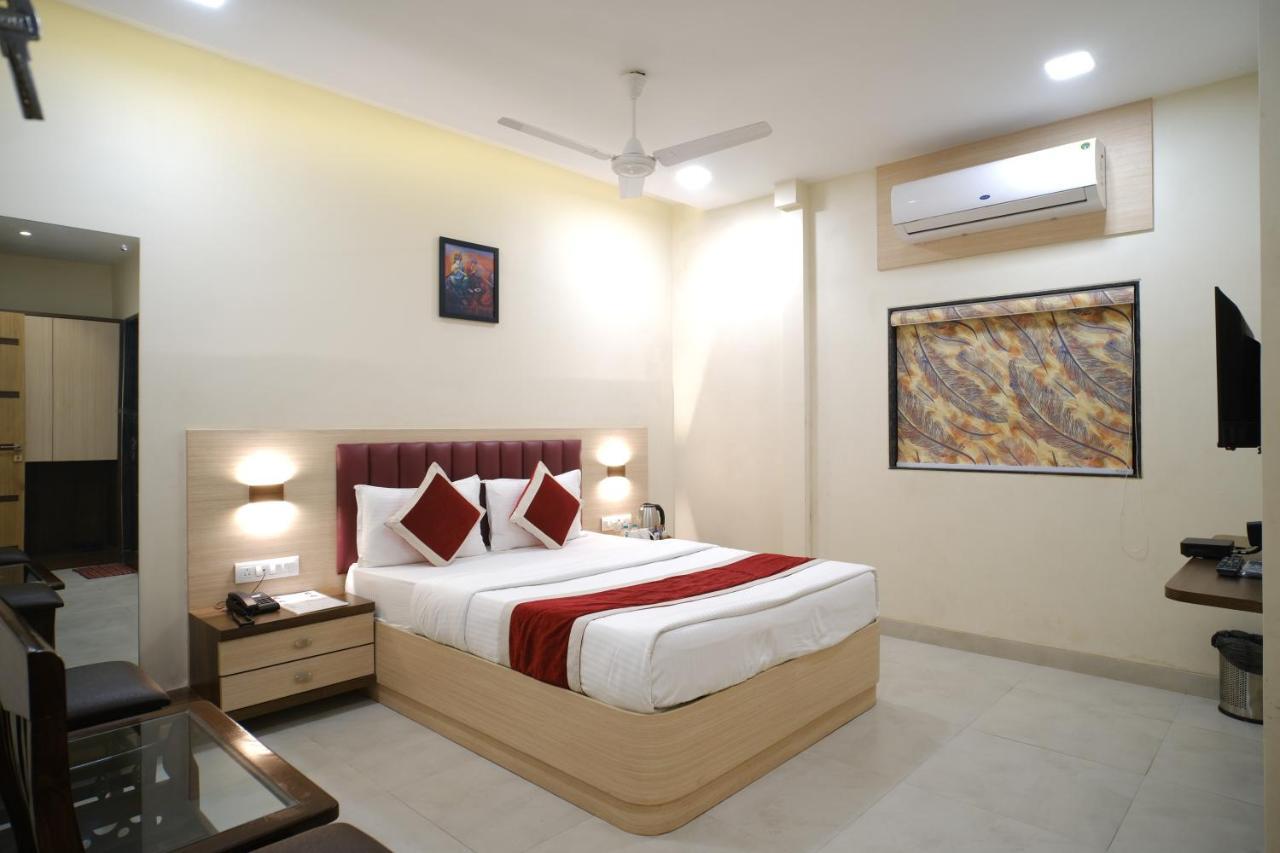 Hotel Sai Neel Hotel *