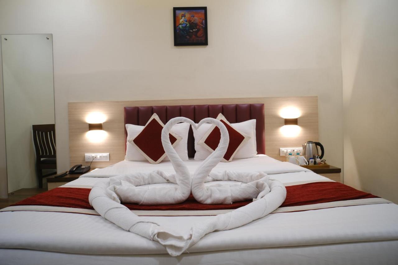 Hotel Sai Neel