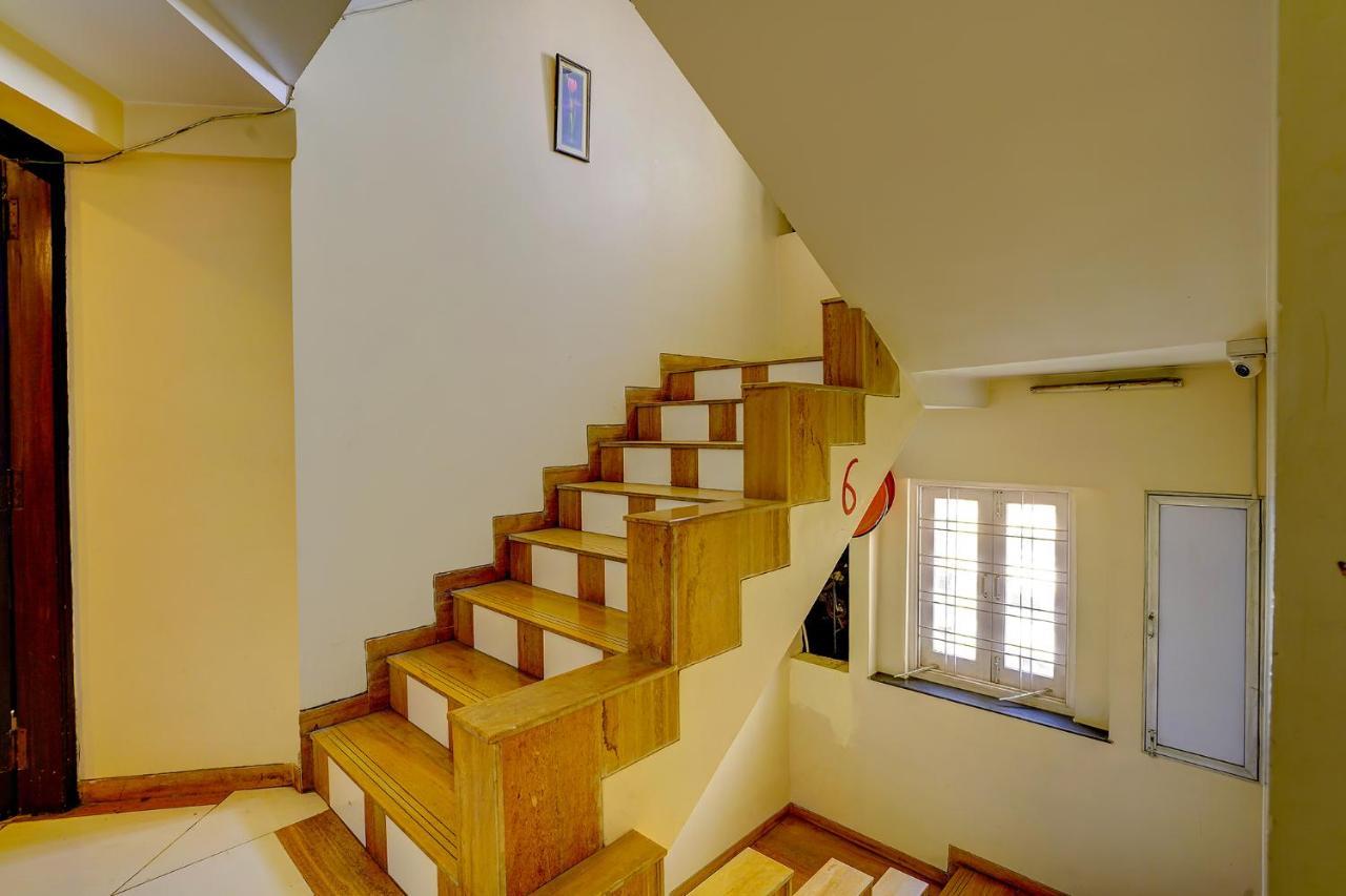 Collection O 81162 Whitefield Mumbai