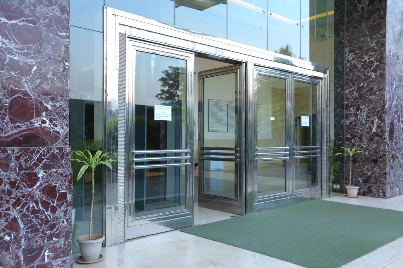 Universal Garden - Near Barc, Chembur Hotel Mumbai